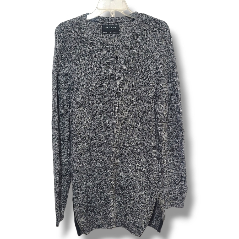 *NWT* PACSUN - Medium Black and White Knit Sweater